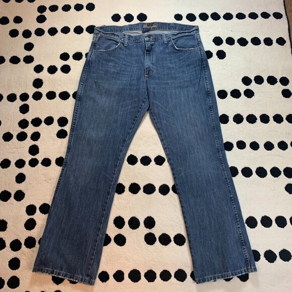 Wrangler Slim Boot Denim Jeans - Picture 2 of 13